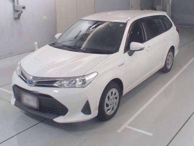 30030 TOYOTA COROLLA FIELDER NKE165G 2018 г. (CAA Chubu)